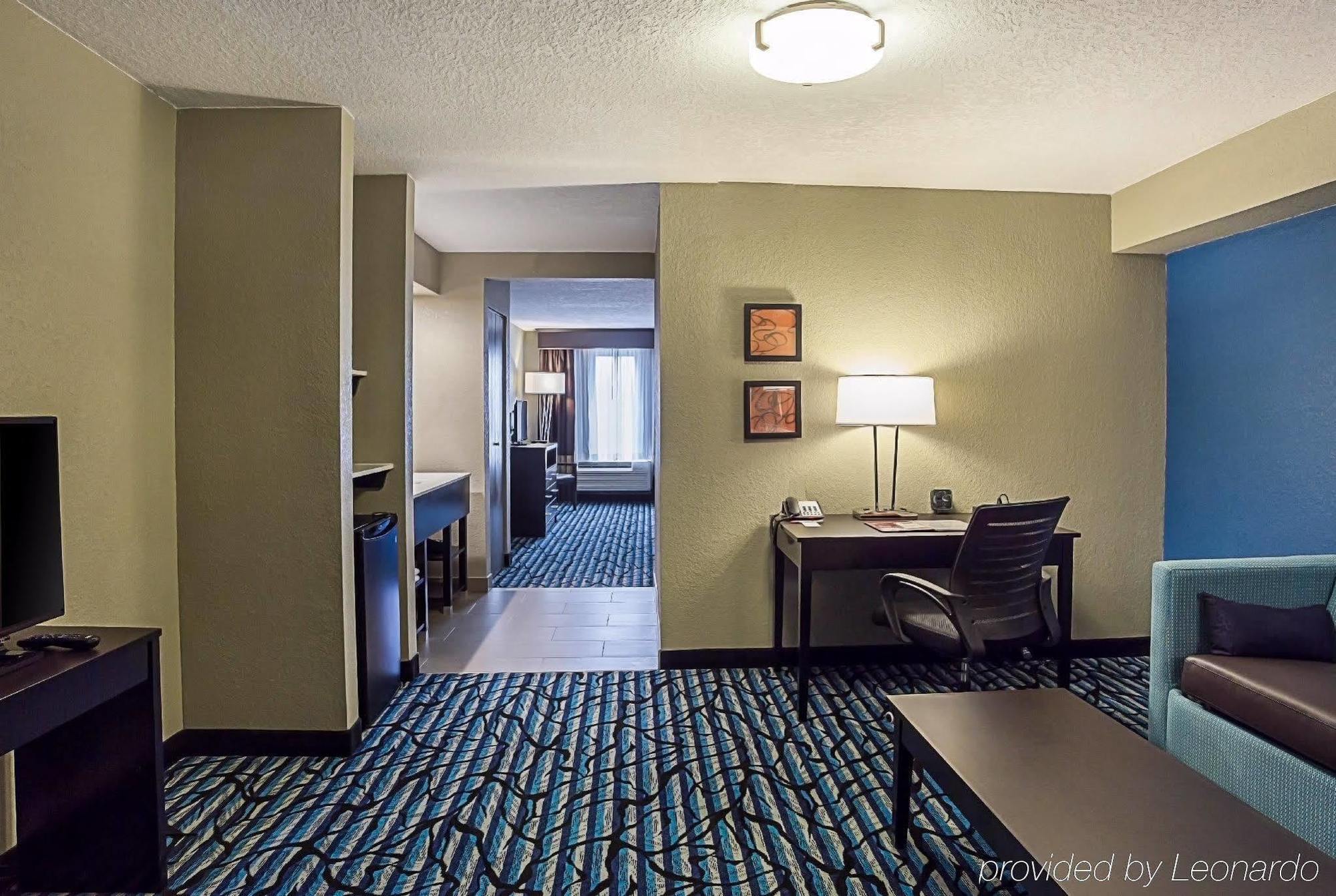 Comfort Suites University Μπατόν Ρουζ Εξωτερικό φωτογραφία