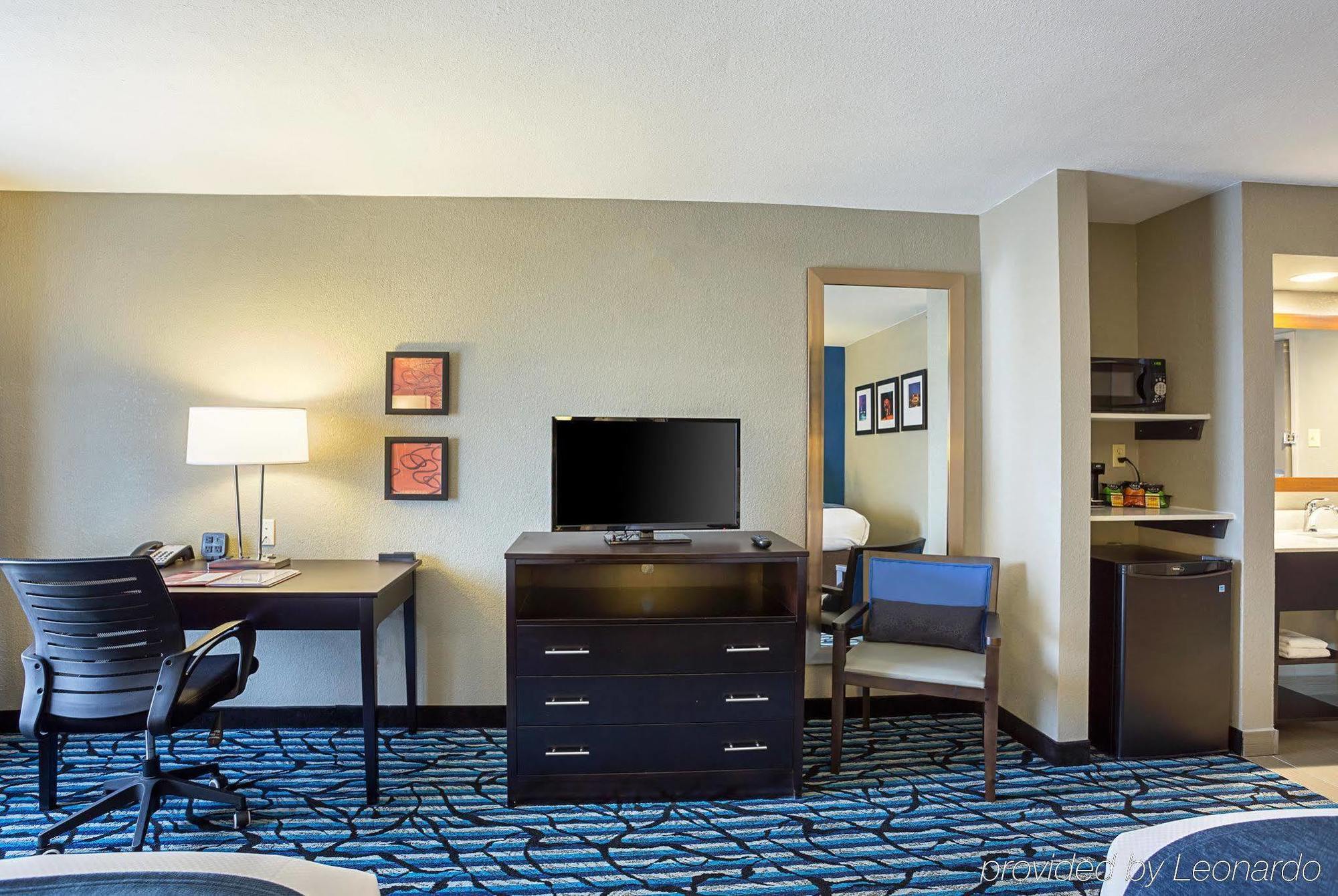 Comfort Suites University Μπατόν Ρουζ Εξωτερικό φωτογραφία